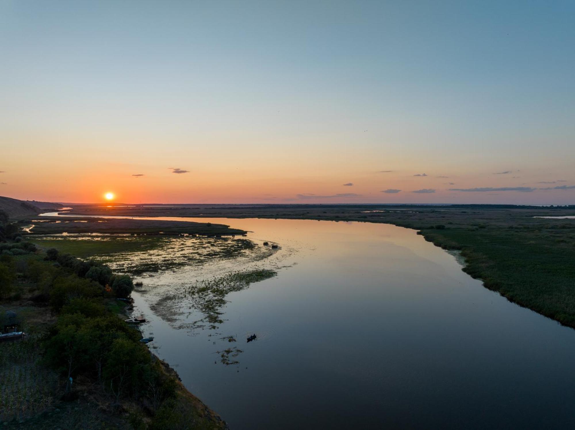 Laguna Nuferilor Habitat Somova Exterior photo
